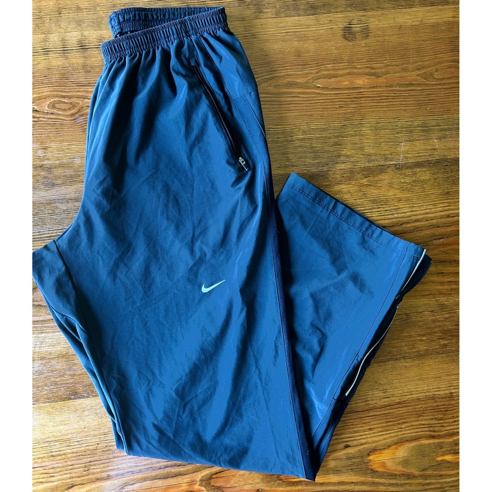 Men's NIKE Dri-Fit Black Straight Leg Pant Large